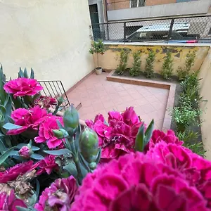  Apartament Dr House